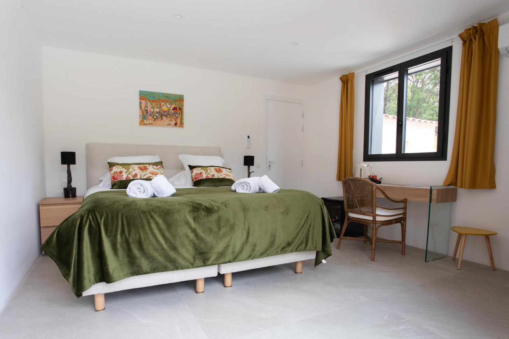 Hotel Le Verger Maelvi Grimaud Phòng bức ảnh