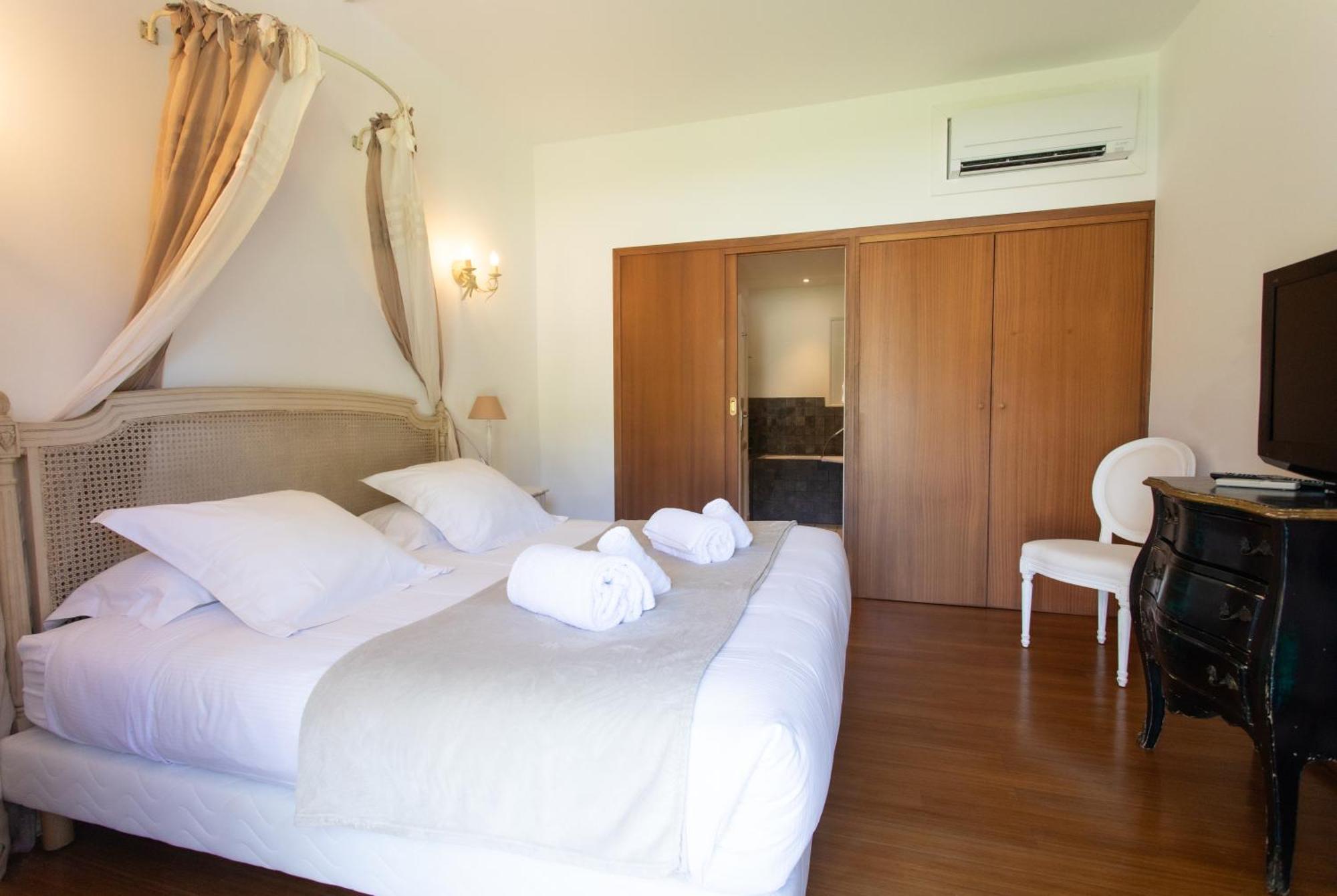 Hotel Le Verger Maelvi Grimaud Phòng bức ảnh