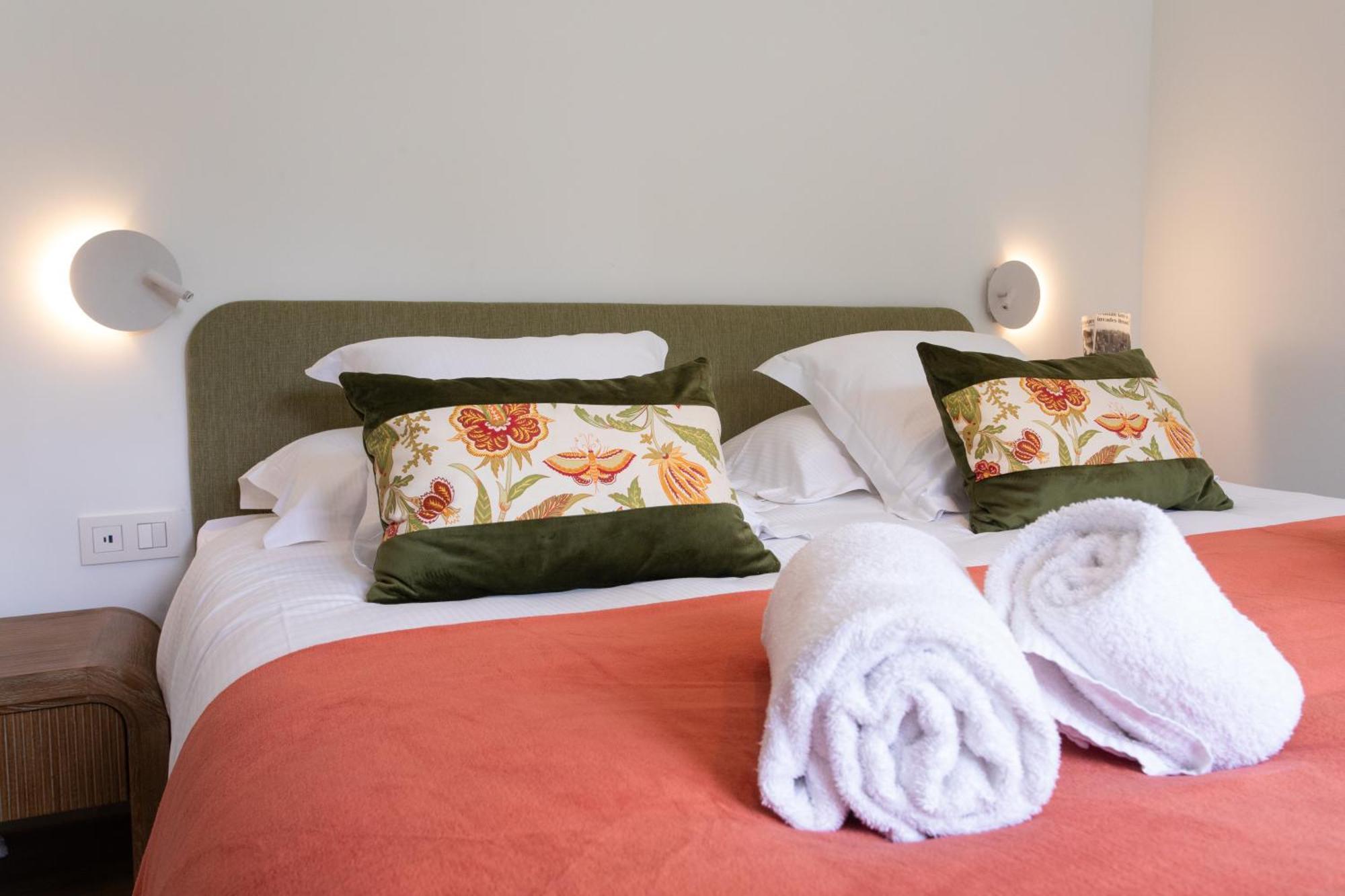 Hotel Le Verger Maelvi Grimaud Ngoại thất bức ảnh