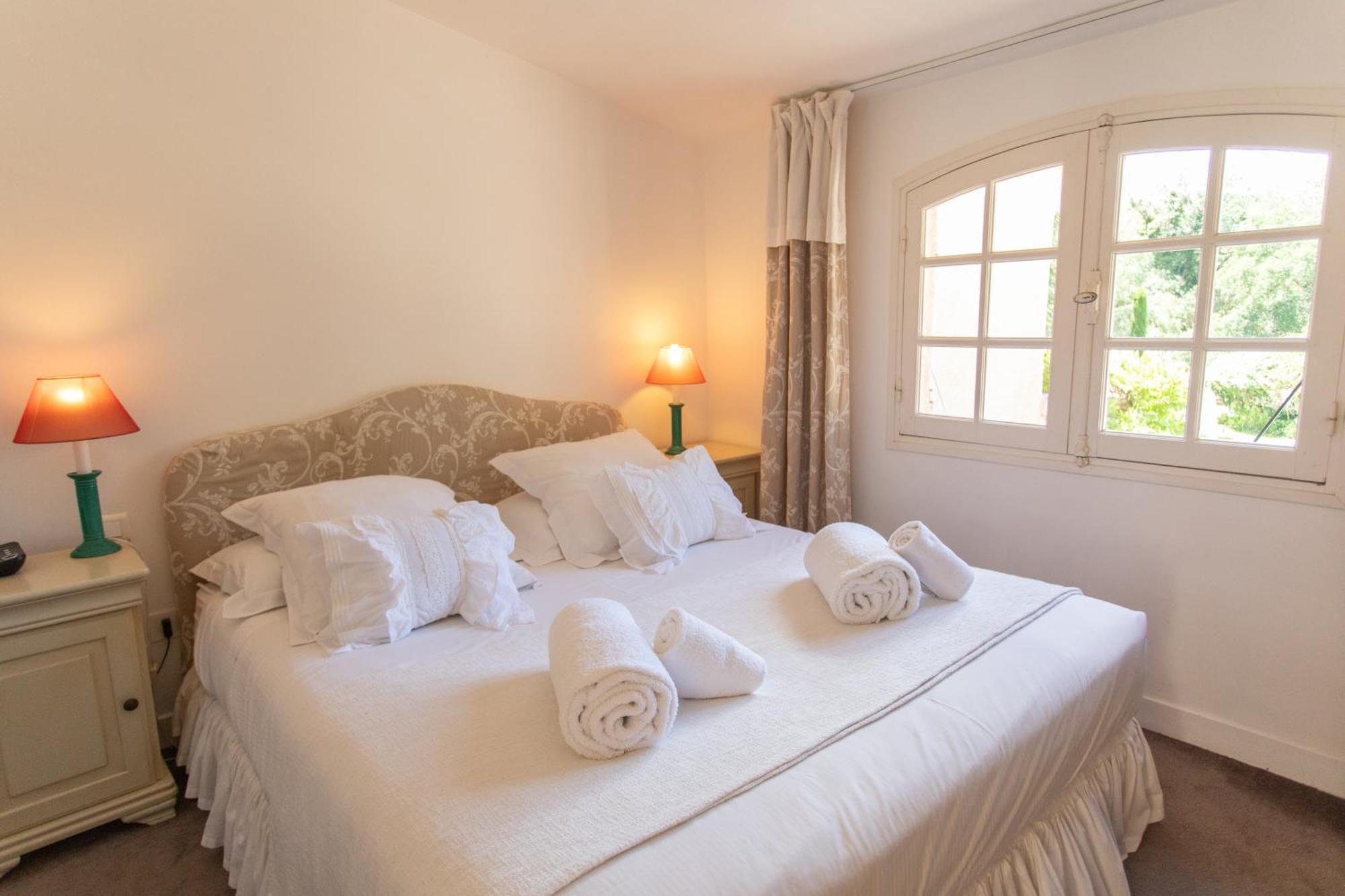 Hotel Le Verger Maelvi Grimaud Ngoại thất bức ảnh